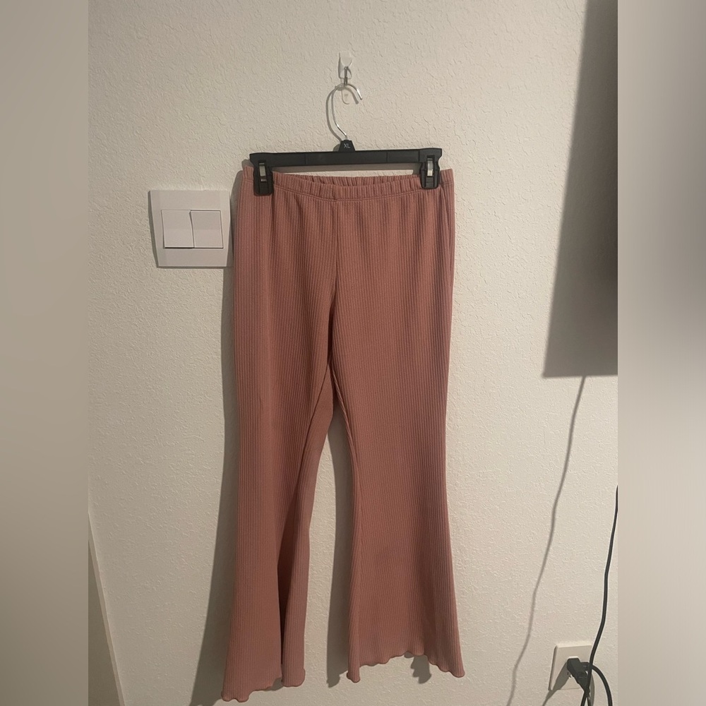 Flowy pants